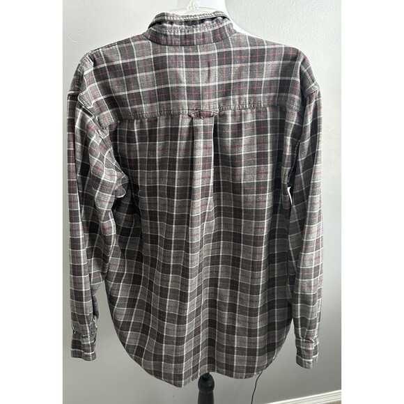 Woolrich Men's Button-Down Flannel Shirt Long Sleeve Gray Red Plaid Size XL - Picture 2 of 4